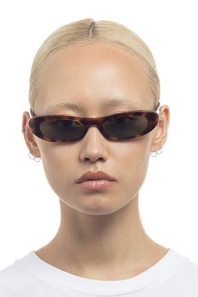 عینک آفتابی رنگی زنانه 50 Chunky Frame - کد 902979618