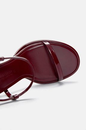 صندل زرشکی زنانه پاشنه تخت Pull & Bear - کد 904302767