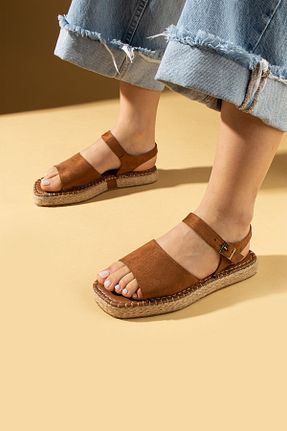 صندل قهوه ای زنانه پاشنه تخت Ege