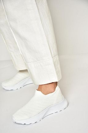 کفش اسنیکر سفید زنانه بند دار Fox Shoes - کد 906507702