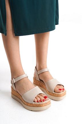 کفش پاشنه بلند پر بژ زنانه پاشنه متوسط (5-9 سانتی متر) Limeo - کد 917357841