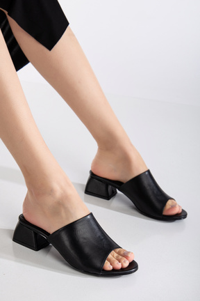 دمپائی مشکی زنانه چرم مصنوعی Freya Shoes - کد 905837198