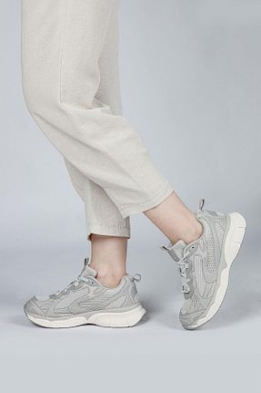 کفش اسنیکر طوسی زنانه بند دار Jump - کد 795479979