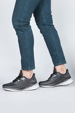 کفش پیاده روی قهوه ای مردانه میکروفیبر Jump - کد 795479395