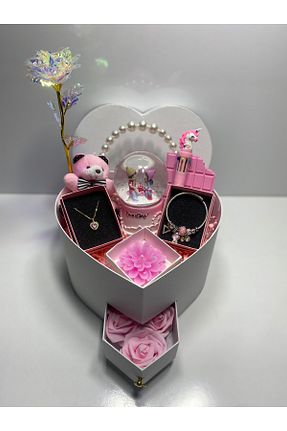 جعبه هدیه miraybutikhediyelikesya - کد 889801096