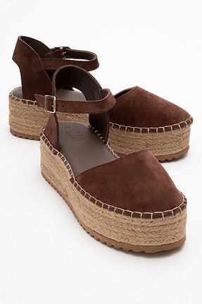صندل قهوه ای زنانه پاشنه تخت luvishoes - کد 815736292