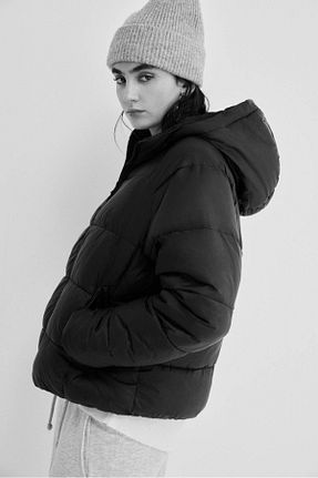 کاپشن مشکی زنانه رگولار Pull & Bear - کد 888492332