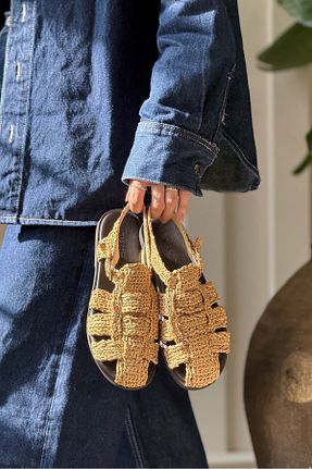 صندل بژ زنانه پاشنه تخت NİŞANTAŞI SHOES - کد 920768504