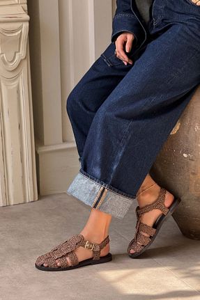 صندل قهوه ای زنانه پاشنه تخت NİŞANTAŞI SHOES - کد 920768521