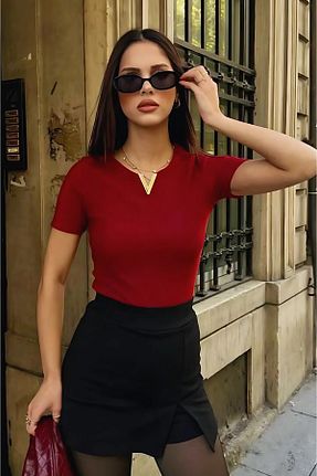 بلوز زرشکی زنانه ساده Modark - کد 917999077