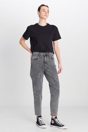 شلوار جین طوسی زنانه پاچه تنگ Wrangler - کد 923737277