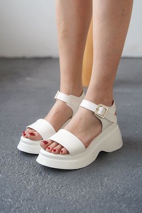 صندل سفید زنانه پاشنه تخت GOFFSHOES - کد 923233211