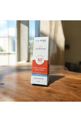 کرم ضد آفتاب بدن SPF 50 + LA PURE DÜNYA - کد 921776405