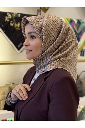 روسری بژ کرپ ساتن ابریشم Aker - کد 921817136