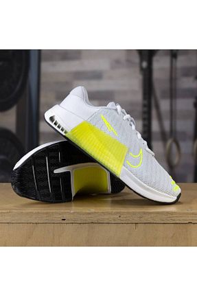 کفش پیاده روی سفید زنانه پارچه ای Nike - کد 923124580