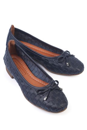 بابت سرمه ای زنانه چرم خالص KARVENSHOES - کد 923228933
