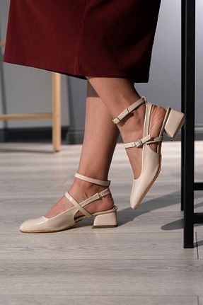 کفش پاشنه بلند کلاسیک بژ زنانه چرم لاکی Akka Shoes - کد 924122779