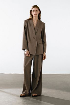 کت بلیزر خاکی زنانه کتان Massimo Dutti - کد 923490394