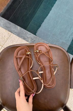 صندل قهوه ای زنانه پاشنه پر shopcolic - کد 921716247