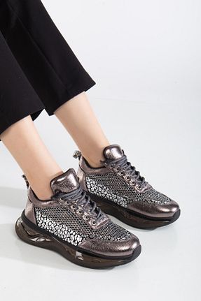 کفش اسنیکر طلائی زنانه بند دار SUİNS SHOES - کد 921722303