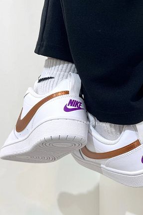 کفش اسنیکر سفید زنانه بند دار Nike - کد 922991133