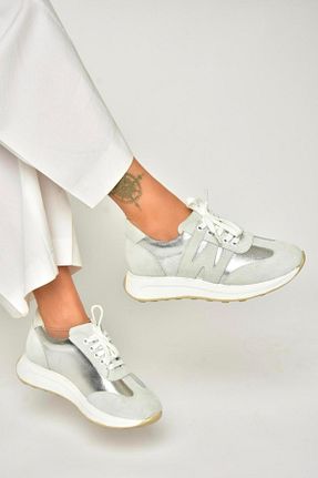 کفش اسنیکر زنانه چرم اصل Fox Shoes - کد 923370340