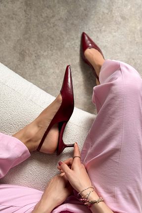 کفش پاشنه بلند کلاسیک زرشکی زنانه چرم مصنوعی NİŞANTAŞI SHOES - کد 922159007