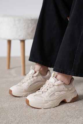 کفش اسنیکر بژ زنانه بند دار luuq shoes - کد 921637907