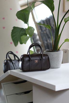 کیف دوشی قهوه ای زنانه چرم مصنوعی Moom Bag - کد 924624999
