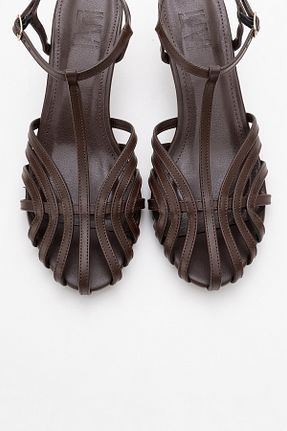 کفش پاشنه بلند کلاسیک قهوه ای زنانه چرم مصنوعی luvishoes - کد 923828037