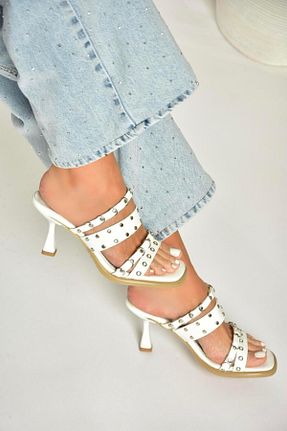 کفش پاشنه بلند کلاسیک سفید زنانه چرم لاکی Fox Shoes - کد 924639981