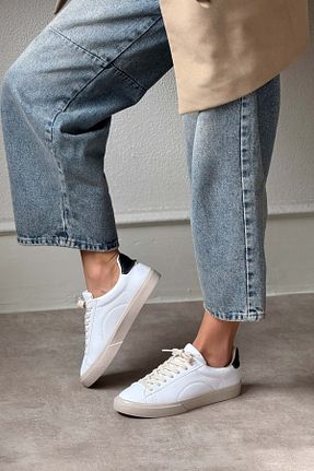 کفش اسنیکر سفید زنانه بند دار NİŞANTAŞI SHOES - کد 922779309
