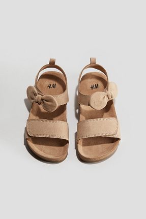 صندل بژ بچه گانه پاشنه تخت H&M - کد 924396859