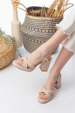 کفش پاشنه بلند کلاسیک بژ زنانه چرم مصنوعی Egepass - کد 926329701
