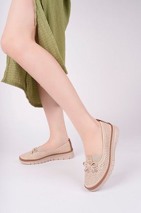 کفش پاشنه بلند پر بژ زنانه پاشنه متوسط (5-9 سانتی متر) epaavm - کد 925011439