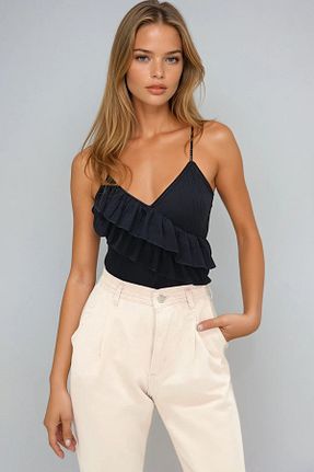 بلوز مشکی زنانه ساده VAGGON - کد 926395215