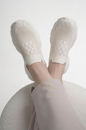کفش اسنیکر بژ زنانه بدون بند Guja - کد 924780828