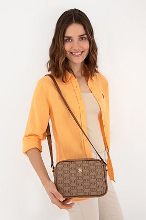 کیف دوشی بژ زنانه چرم مصنوعی U.S. Polo Assn. - کد 925288574