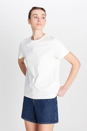 تیشرت سفید زنانه رگولار Wrangler - کد 925350128