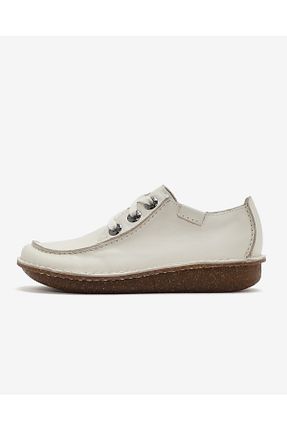 کفش کژوال بژ زنانه چرم خالص CLARKS - کد 925698161