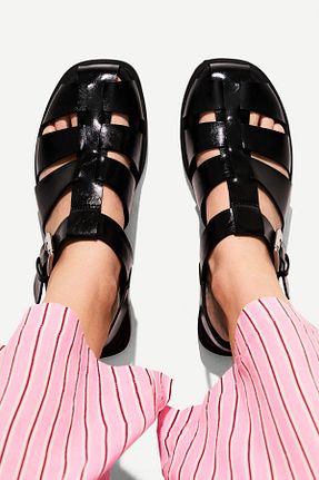 دمپائی مشکی زنانه پلی اورتان Bershka - کد 43412493