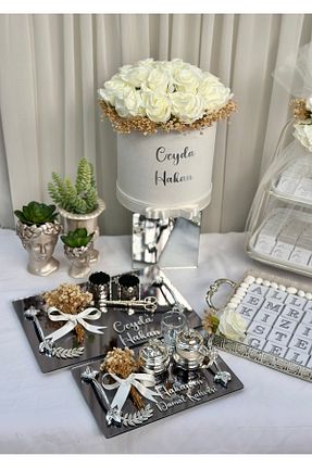 دسته گل عروس Paparti - کد 926936974