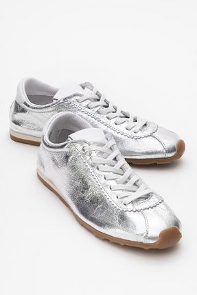 کفش اسنیکر زنانه چرم اصل luvishoes - کد 904950567
