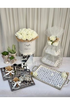 دسته گل عروس Paparti - کد 926936974