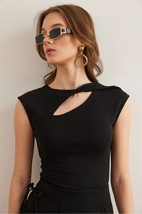 بلوز مشکی زنانه ساده ubmbutik - کد 927585672