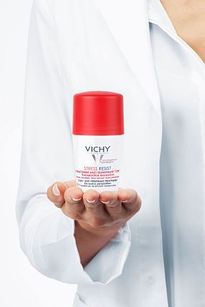 دئودورانت و رول آن زنانه Vichy - کد 85160