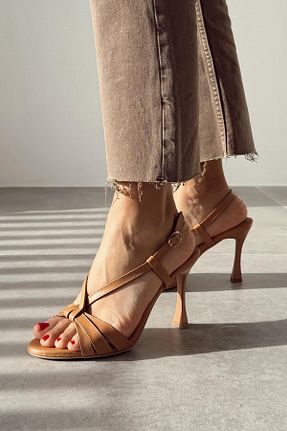 کفش پاشنه بلند کلاسیک رنگی زنانه چرم nope21shoess - کد 928434634