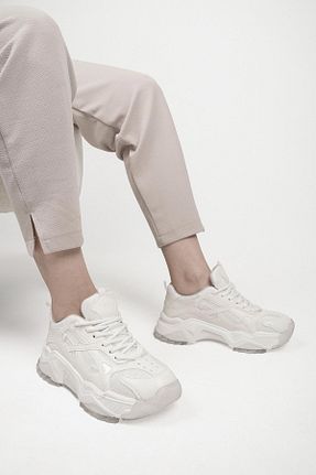 کفش اسنیکر سفید زنانه بند دار Stilbagshoes - کد 924780451