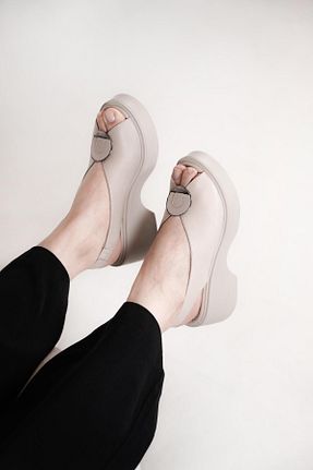 صندل طوسی زنانه پاشنه پر Stilbagshoes - کد 929499226