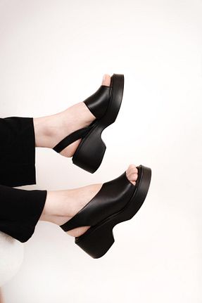 صندل مشکی زنانه پاشنه پر Stilbagshoes - کد 929499218